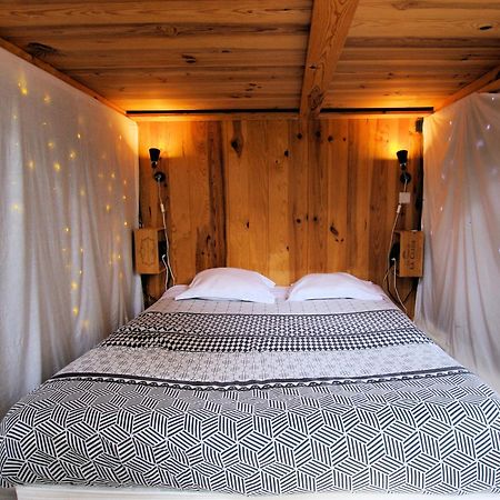 Hostel Les Cordees Liees Альби Экстерьер фото