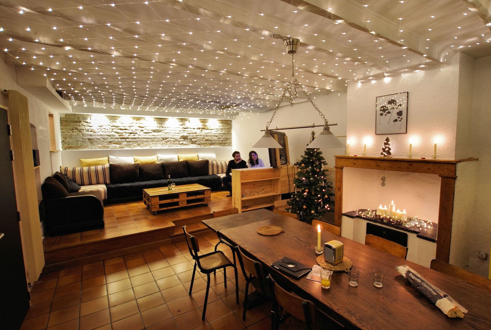 Hostel Les Cordees Liees Альби Экстерьер фото